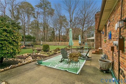 Tiny photo for 504 Meadowfield Road, Yorktown, VA 23692 (MLS # 2605248)