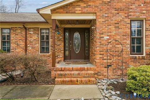 Tiny photo for 504 Meadowfield Road, Yorktown, VA 23692 (MLS # 2605248)