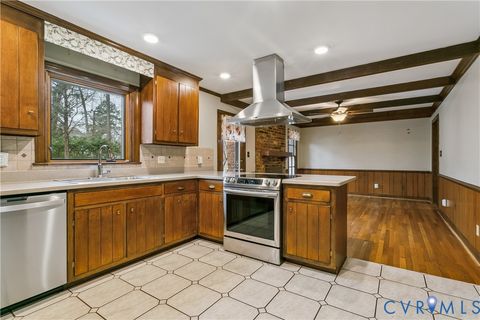 Tiny photo for 504 Meadowfield Road, Yorktown, VA 23692 (MLS # 2605248)