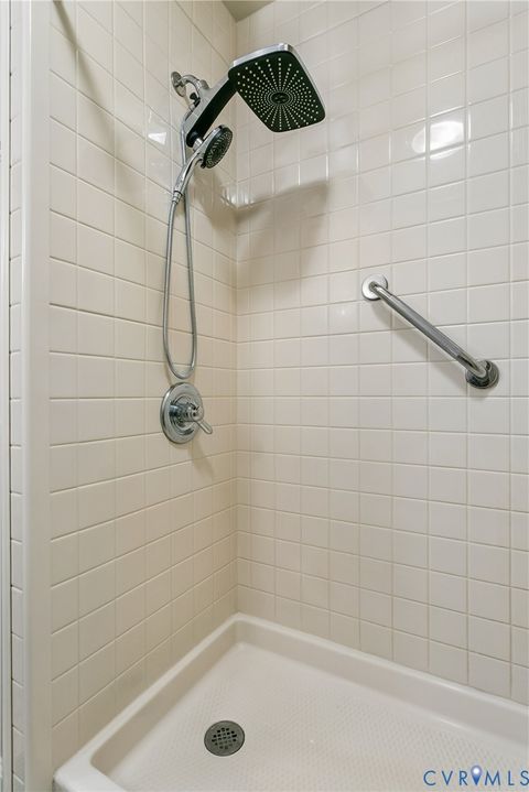 Tiny photo for 504 Meadowfield Road, Yorktown, VA 23692 (MLS # 2605248)