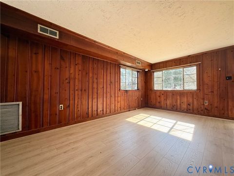 Tiny photo for 406 Bradsher Avenue #A, Colonial Heights, VA 23834 (MLS # 2605468)