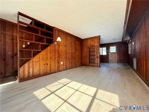 Tiny photo for 406 Bradsher Avenue #A, Colonial Heights, VA 23834 (MLS # 2605468)