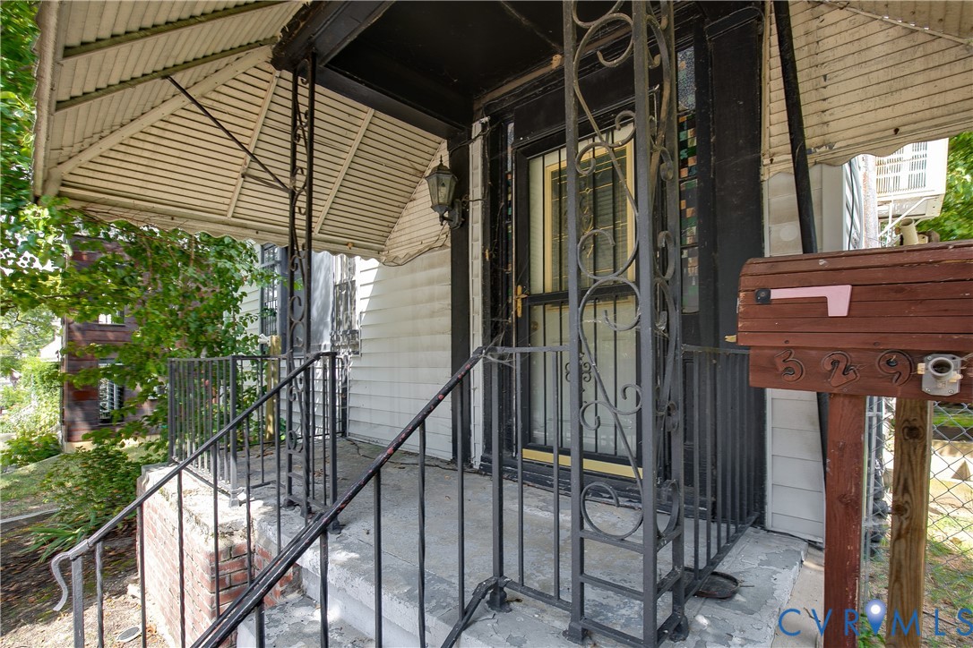 529 Mosby Street