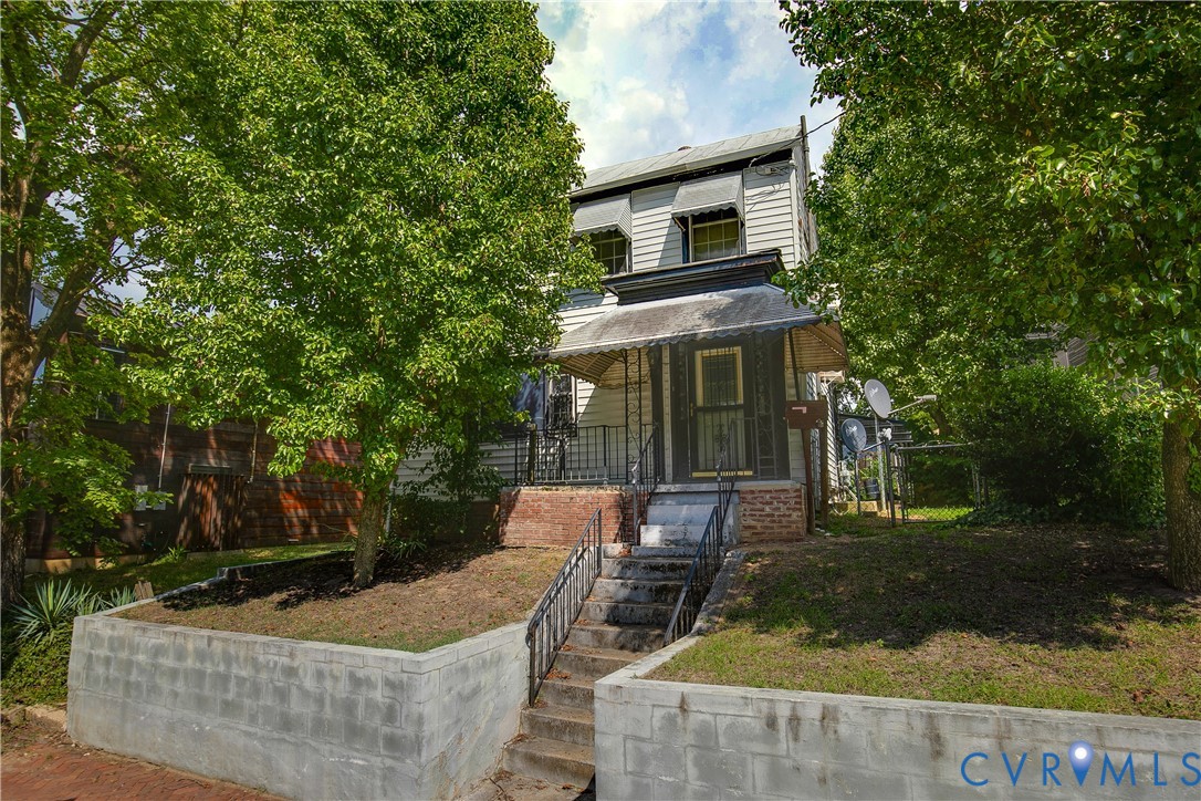 529 Mosby Street