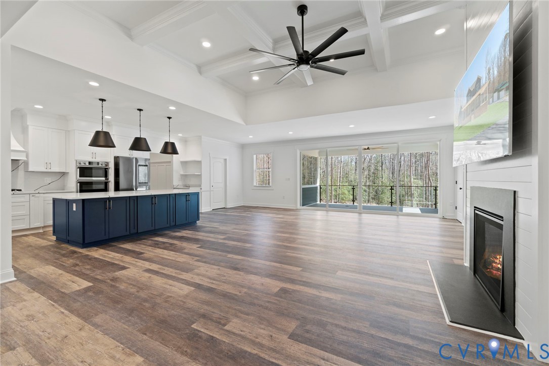 15035 Whitewood Lane