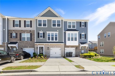 Photo of 1404 Whitehurst Way, Henrico, VA 23227 (MLS # 2610479)