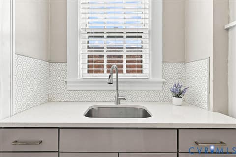 Tiny photo for 2235 Monument Avenue #U8, Richmond, VA 23220 (MLS # 2621720)