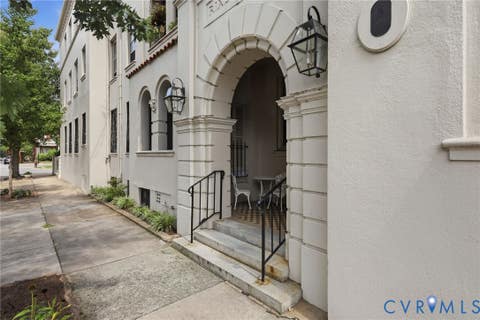 Tiny photo for 2235 Monument Avenue #U8, Richmond, VA 23220 (MLS # 2621720)