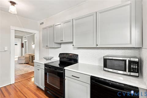 Tiny photo for 2235 Monument Avenue #U8, Richmond, VA 23220 (MLS # 2621720)