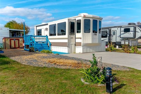 Photo of 3665 Sandpiper Road, Virginia Beach, VA 23456 (MLS # 2512112) Photo of 3665 Sandpiper Road, Virginia Beach, VA 23456 (MLS # 2512112)