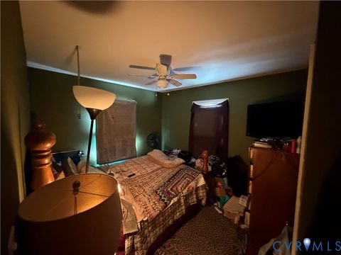 Tiny photo for 904 Augusta Avenue, Petersburg, VA 23803 (MLS # 2603250)