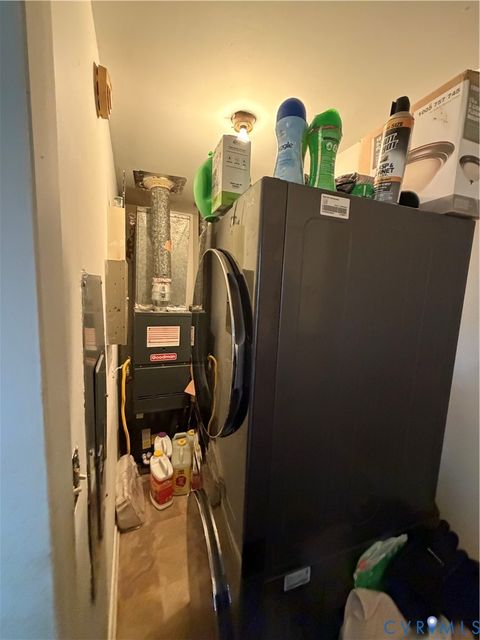 Tiny photo for 904 Augusta Avenue, Petersburg, VA 23803 (MLS # 2603250)