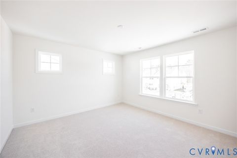 Tiny photo for 245 Whiteside Road, Sandston, VA 23150 (MLS # 2611809)