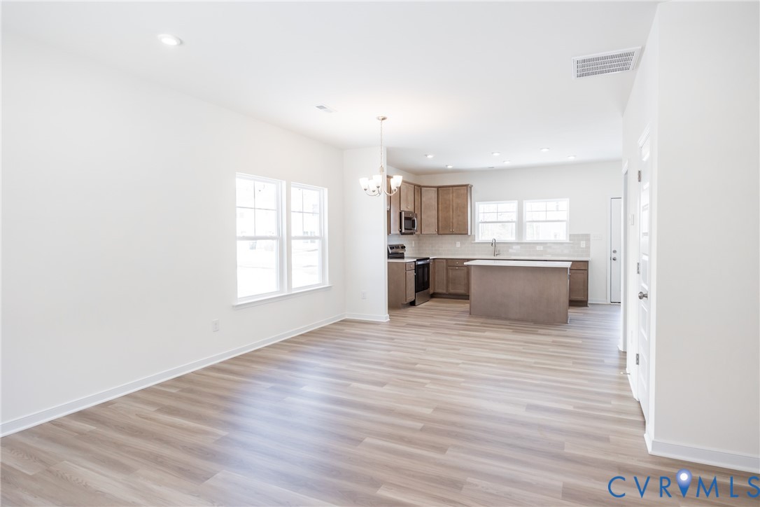 245 Whiteside Road