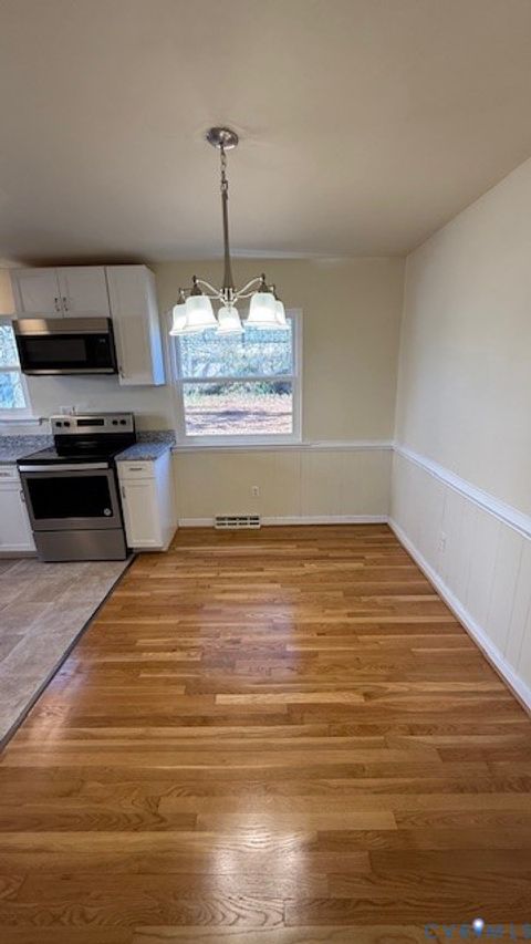 Tiny photo for 501 Faye Street, Richmond, VA 23225 (MLS # 2612427)