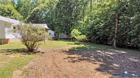 Tiny photo for 2415 Belle Meade Road, Bumpass, VA 23024 (MLS # 2613274)