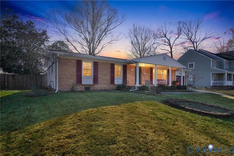 Tiny photo for 61 Sandra Drive, Newport News, VA 23608 (MLS # 2532509)