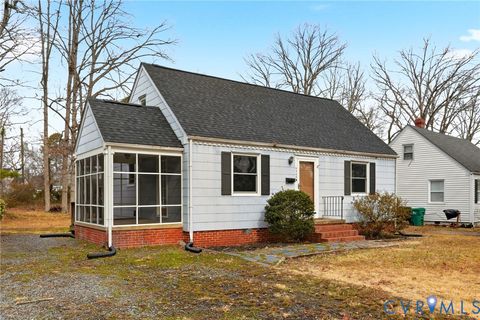 Tiny photo for 6408 Crescent Parkway, Richmond, VA 23226 (MLS # 2603324)