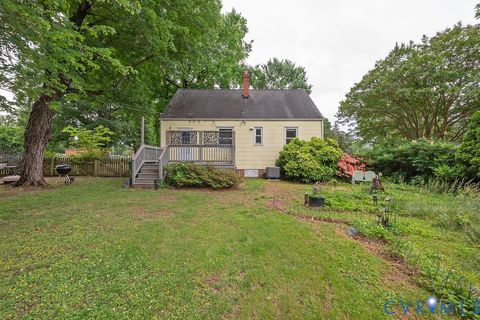 Tiny photo for 5400 Bondsor Lane, Richmond, VA 23225 (MLS # 2613734)