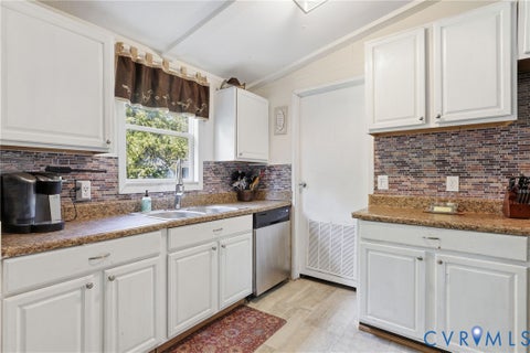 Tiny photo for 2863 Lockett Road, Rice, VA 23966 (MLS # 2628545)