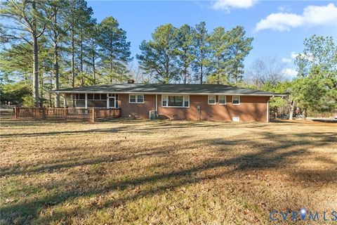 Tiny photo for 2580 Jefferson Avenue, Victoria, VA 23974 (MLS # 2600096)