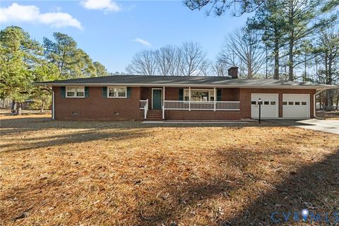 Photo of 2580 Jefferson Avenue, Victoria, VA 23974 (MLS # 2600096)