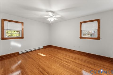 Tiny photo for 2580 Jefferson Avenue, Victoria, VA 23974 (MLS # 2600096)