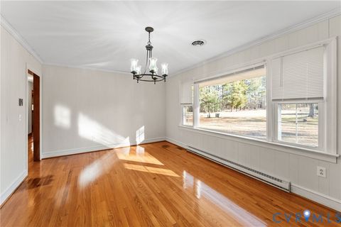 Tiny photo for 2580 Jefferson Avenue, Victoria, VA 23974 (MLS # 2600096)