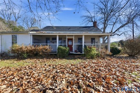 Photo of 13300 Sandy Point Road, Charles City, VA 23030 (MLS # 2532759)