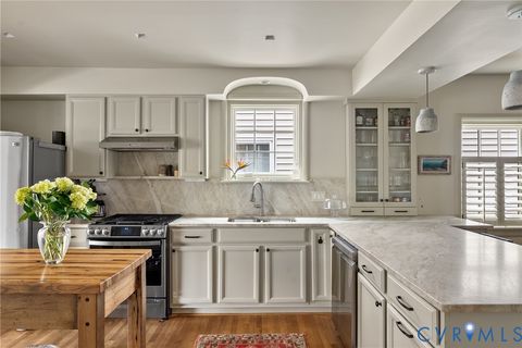 Tiny photo for 4516 Stuart Avenue, Richmond, VA 23221 (MLS # 2605596)