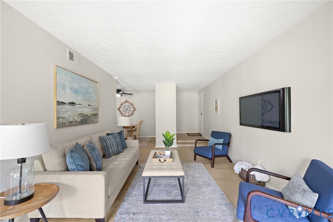 1503 Bronwyn Road 203