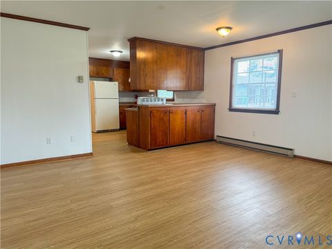 Tiny photo for 101 Lyons Avenue, Colonial Heights, VA 23834 (MLS # 2533900)