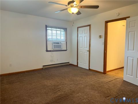Tiny photo for 101 Lyons Avenue, Colonial Heights, VA 23834 (MLS # 2533900)