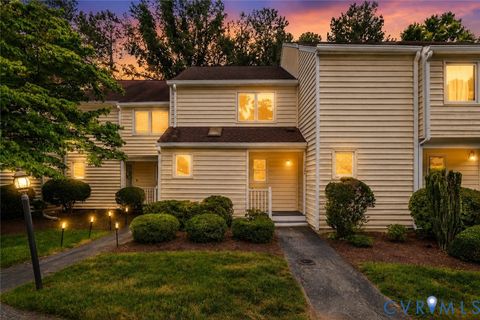 Photo of 1720 Early Settlers Road, Richmond, VA 23235 (MLS # 2616365)