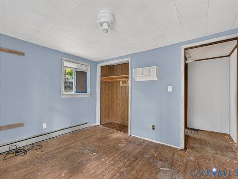 Tiny photo for 64 Lakeside Drive, Columbia, VA 23038 (MLS # 2619781)