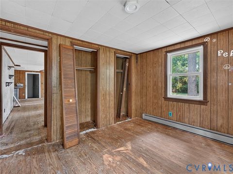 Tiny photo for 64 Lakeside Drive, Columbia, VA 23038 (MLS # 2619781)