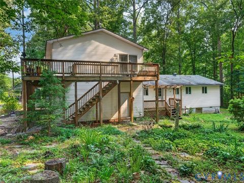 Tiny photo for 64 Lakeside Drive, Columbia, VA 23038 (MLS # 2619781)