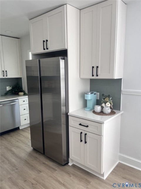 Tiny photo for 404 Ivey Avenue, Colonial Heights, VA 23834 (MLS # 2628174)