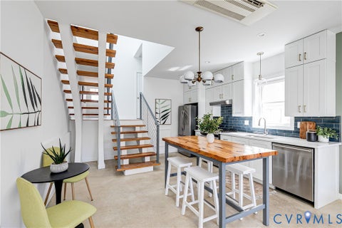 Tiny photo for 2205 Q Street, Richmond, VA 23223 (MLS # 2625232)