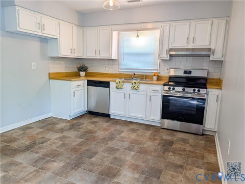 Tiny photo for 3206 Terrybluff Drive, Midlothian, VA 23112 (MLS # 2617069)