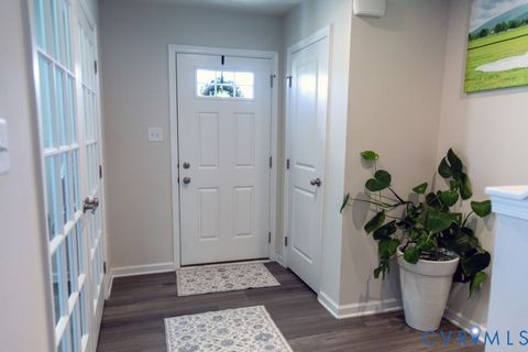 Tiny photo for 318 Pointers Drive, West Point, VA 23181 (MLS # 2615199)