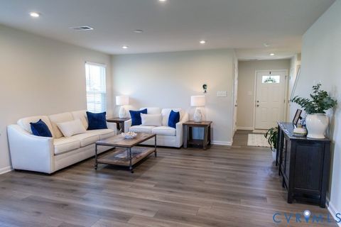 Tiny photo for 318 Pointers Drive, West Point, VA 23181 (MLS # 2615199)