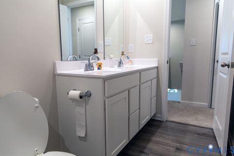 Tiny photo for 318 Pointers Drive, West Point, VA 23181 (MLS # 2615199)