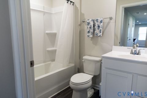 Tiny photo for 318 Pointers Drive, West Point, VA 23181 (MLS # 2615199)