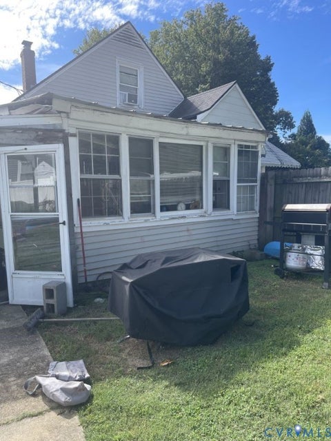Tiny photo for 6741 Strathmore Road, Chesterfield, VA 23237 (MLS # 2626322)