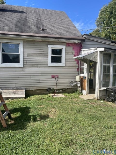 Tiny photo for 6741 Strathmore Road, Chesterfield, VA 23237 (MLS # 2626322)