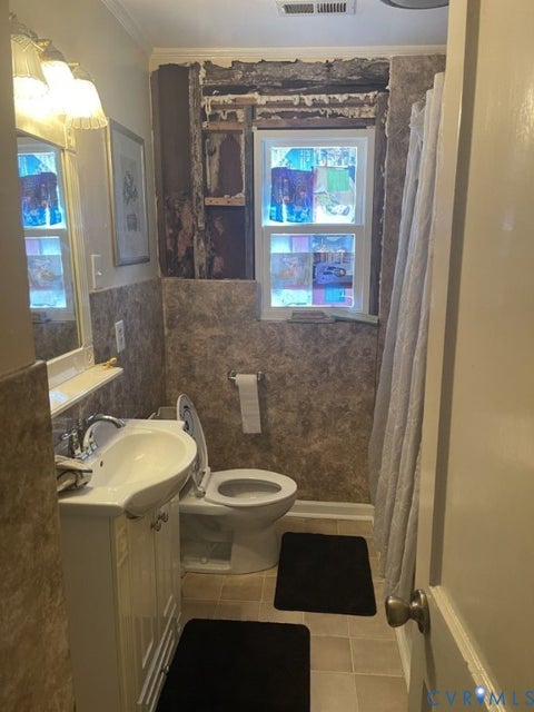 Tiny photo for 6741 Strathmore Road, Chesterfield, VA 23237 (MLS # 2626322)