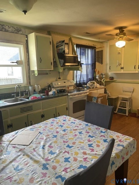 Tiny photo for 6741 Strathmore Road, Chesterfield, VA 23237 (MLS # 2626322)