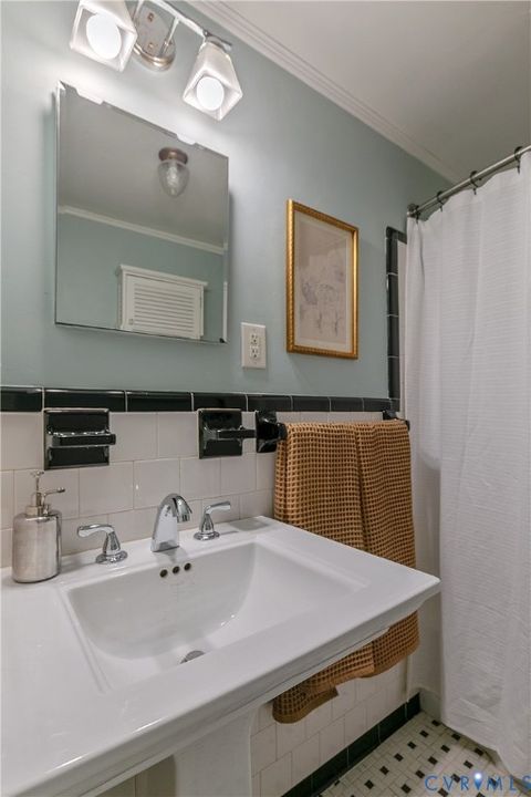 Tiny photo for 4050 Forest Hill Avenue #U9, Richmond, VA 23225 (MLS # 2613289)