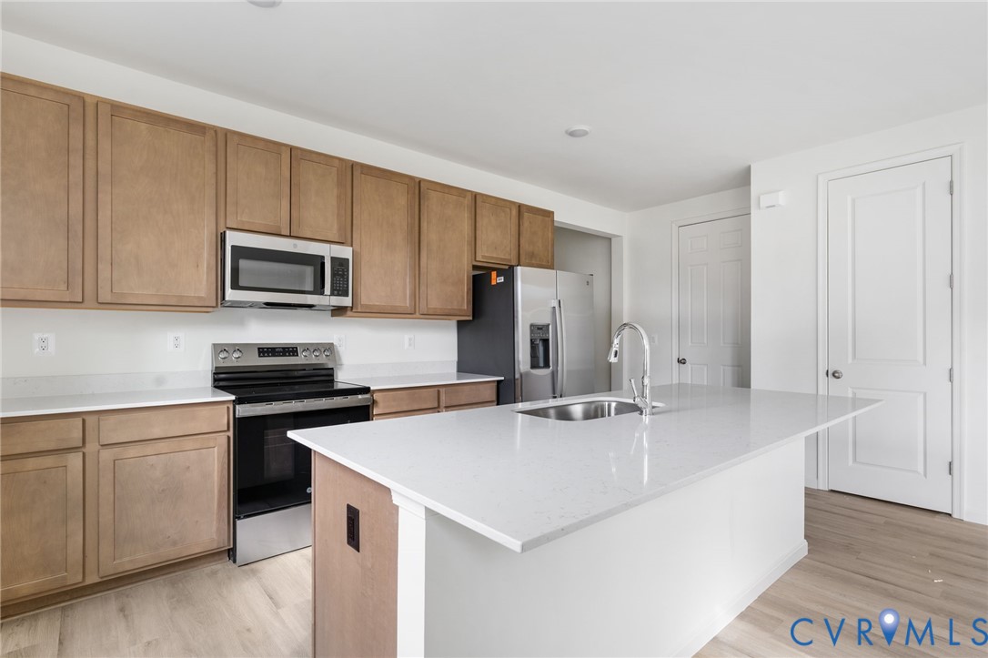 2249 Kennington Parkway